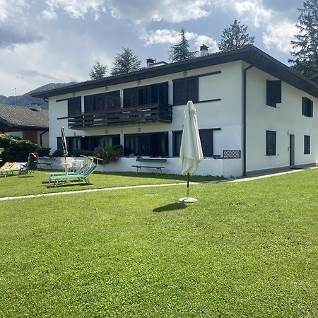 Fronte LagoResidencegarden, Moderno Appartamento Calceranica al Lago Esterno foto