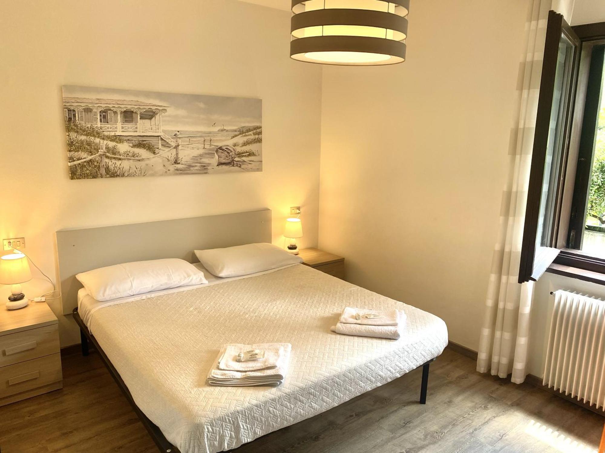 Fronte LagoResidencegarden, Moderno Appartamento Calceranica al Lago Esterno foto